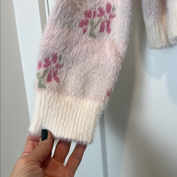 Lush Pink and Cream Floral Cardigan size large. NWT! - Picture 3 of 8
